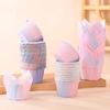 Forminhas de Papel Muffin Mavin Cup Descartáveis à Prova de Óleo Suporte de Papel Ondulado Mesa de Sobremesa Mousse Fundo Ondulado Atacado
