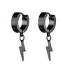 Pendientes pequeños de acero de titanio al por mayor accesorios creativos con colgante de rayo pendientes estilo hip hop sin perforación clip para la oreja en stock rápido pelo