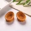 Mini Cesta Pequena de Bambu Resina Artificial Casa de Brinquedo para Crianças Cesta de Legumes Ornaments Acessórios DIY Props de Cena