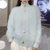 Otoño e Invierno nuevo estilo suéter de imitación de visón para mujer cuello alto de un solo botón holgado abrigo de red popular estilo perezoso de mujer cárdigan de punto moda