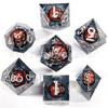 Nuevo set de dados de resina puntiagudos de calavera de gran venta del fabricante, dados afilados, dados poliédricos, dados para juegos de rol DND
