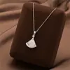 Collar Transfronterizo de Acero de Titanio para Mujer, No se Desvanece, Lujo Ligero, Versátil, Gama Alta, Cadena de Clavícula de Lujo, Listo para la Venta