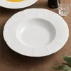 Prato de Jantar Cerâmico de Fábrica, Prato Chapéu de Palha, Prato de Louça, Louça de Hotel de Alto Padrão, Prato de Café da Manhã, Prato Redondo com Borda Larga de Renda, Prato de Sopa