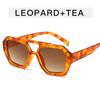 Gafas de sol irregulares de doble haz para mujer, estilo transfronterizo europeo y americano, estilo retro cibernético, gafas de sol de celebridades, color de contraste liso, personalizadas, de moda.