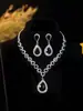 Juego de Collar y Aretes Transfronterizo Europeo y Americano para Novia Boda Simple Combinable Precioso Lujo Ligero Cadena Grabada Juego de Pedrería