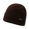 Gorro de Lã Aconchegante com Forro de Fleece para Homens e Mulheres, Gorro para Uso Externo, Gorro Transfronteiriço, Gorro de Lã Tricotado com Proteção para o Pescoço