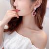 Temperamento suave Cor Amor Zircão Cor Contraste Moda Brincos de gota de orelha Nicho Luz Design de luxo Doce Brincos de moda em forma de coração
