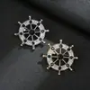 Accesorios de Pin de Corona de Traje de Moda Personalizado Broche de Diamantes Completos Dibujos Animados Timón de Vela Águila Tendencia