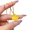 Joyería de Cobre Chapado en Oro con Diseño de Rosa Grabado, Colgante de Trébol de Cristal de Hielo para Mujer, Collar de Cierre Ruyi Semi-Hueco con Nudo de Bambú de Lujo Ligero