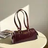 Bolso Femenino de Moda Nuevo Bolso Cilíndrico Versátil de Hombro Único Otoño 2026 Nuevo Bolso de Mano Simple y Elegante para Dama