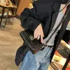 Bolsa de Hombro Retro para Primavera y Verano 2025 Bolso Baguette Bolso de Hombro Cruzado de Gama Alta Textura de Cadena de Nicho Bolso Cuadrado Pequeño