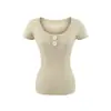 Conjunto de Camiseta de Punto de Manga Corta de Color Sólido con Múltiples Botones y Cuello Redondo, Estilo Sexy Hot Girl, Ajuste Delgado, y Shorts de Punto de Cintura Alta para Mujer