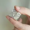 Anillo de Fibra de Gardenia Estilo Vintage para Mujer, Diseño Retro de Línea Hueca, Elegante Anillo Abierto Ajustable Estilo Francés