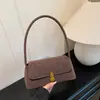 Bolso de axila retro para mujer 2026 Nuevo estilo Bolso de hombro casual Bolso tote casual de mano simple a la moda