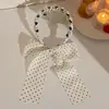 Faixa de Cabelo de Tecido Color Block Retrô para Outono e Inverno Envolvida com Faixa de Cabelo Dentada Antiderrapante Top Craniano Alto Acessório de Cabelo para Uso Diário para Mulheres
