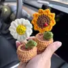 Plantas en Maceta Mini Lindas Tejidas a Mano Crochet Lana Girasol Decoración para Consola Central de Coche Adornos para Mujeres