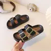Em estoque sandálias Birkenstock para meninos sandálias de encaixe macias de cortiça sandálias de encaixe infantis para interior antiderrapantes sandálias de uma tira da moda para meninas para exterior