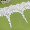 En stock: Blanco seda de leche bordado soluble en agua flor grande ribete de encaje, decoración de falda, accesorios textiles para el hogar