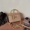Bolso pequeño cuadrado de cadena de rombos estilo Chanel, moderno, versátil, nuevo bolso de mano 2026 con cadena, bandolera simple europea y americana