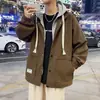 Chamarra de hombre tipo dos piezas para primavera y otoño, sudadera con capucha versátil casual de bloques de color, modelo nuevo de invierno moderno 2023