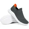 Sapatos de Malha Leve Tecido Voador Plus Size Cruzados para Primavera e Outono Sapatos Meia Femininos Respiráveis Confortáveis Casuais