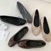 Zapatos de Cuña Baja a Cuadros a Juego Estilo Coreano con Lazo Zapatos de Leche 2025 Nuevos Zapatos Planos con Tacón Interior de Piel de Vaca