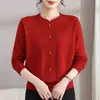 Nuevo top de punto rojo de mamá, moderno con pedrería, suéter casual para mujeres de mediana edad y mayores, capa base tipo jersey