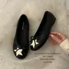 Colección Otoño 2026: Bailarinas de Terciopelo para Niñas con Estrellas, Suela Suave, Punta Redonda, Corte Bajo y Diseño Versátil, Perfectas para Abuelas