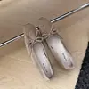 Zapatos de salón de suela blanda para mujer, con lazo empalmado, de corte bajo, que realzan la dulzura y el temperamento, con plataforma para aumentar la altura, estilo juvenil, pliegues suaves, bailarinas