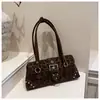 Nova Bolsa de Ombro Estilosa Retrô com Tachas para Mulheres 2026, Bolsa de Braço de Luxo para o Dia a Dia, Bolsa de Mão da Moda Coreana