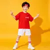 Me encantan los uniformes de actividad de primaria de China, los atuendos de porrista para el día del deporte juvenil, las faldas plisadas rojas y las camisetas.