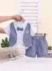 Conjunto de outfit de verano 2026 para niño, estilo de tres piezas de manga corta de verano para bebé niño, nuevo y elegante blanco y negro