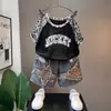 Conjunto de Verano para Niños Niños 2026 Nuevo Estilo Coreano Ropa Fresca de Verano para Niños Pequeños Estampado de Leopardo Manga Corta Ropa para Niños Ropa para Niños