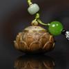 Sándalo verde tallado flor de loto expansor de incienso de mesa colgante decoración simple Wenwan bolsa para colgar teléfono móvil