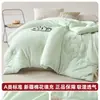 Colcha de algodão de Xinjiang, adequada para primavera e outono, uso em todas as estações, tamanho individual ou duplo, enchimento de algodão, ideal para dormitórios estudantis, colcha de verão e colcha de inverno espessa