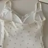 V020 # Camisola de Renda Floral Doce e Puramente Atraente com Lindo Design nas Costas, Bojos Integrados, Adequada para Usar por Cima, Tomara-que-caia Slim