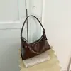 Bolsa Feminina de Axila 2026 Nova Outono High-End Retrô Bolsa Tote para o Dia a Dia Grande Capacidade Bolsa de Ombro Único Transversal