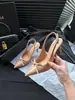 Lindos Sapatos de Salto Alto Nude para Mulheres, Novo Estilo Verão 2026, Costas Abertas Bico Fino, Salto Agulha, Corte Baixo, Sandálias Sexy, Sandálias com Laço