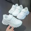 Zapatillas Transpirables de Cuatro Estaciones para Niños Zapatos Blancos de Estudiante Suela Suave Antideslizantes Zapatos de Running para Niños Zapatos de Skate para Campus de Niñas