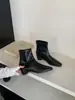 Recién llegado: Botines elásticos ajustados para mujer con punta cuadrada, que aumentan la altura, Otoño/Invierno 2026, Cómodos y versátiles, Botas Martin con cremallera trasera
