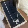 Elegante Collar de Acero de Titanio con Lazo de Diamante Rosa para Mujer, Exquisito Collar con Circonita, Cadena Versátil para Clavícula, Joyería de Alta Gama