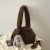 Bolso de Cubo de Peluche Bolso Pequeño para Mujer 2026 Nuevo Otoño/Invierno Súper Popular Versátil para Viajes al Trabajo Bolso Peludo de Hombro Único Cruzado