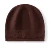 Gorro holgado de cachemir con borde enrollado, nuevo estilo para mujer, adelgazante, para el frío, cálido, para el posparto, turbante versátil, gorro de punto