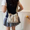 Bolsa transversal multifuncional, bolsa portátil de grande capacidade para garrafa de água, leve e versátil, adequada para viagens casuais e deslocamentos, bolsa de ombro, bolsa para celular