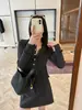 Cardigan de Tricô Han Xun Textura Suave de Outono Padrão de Espiga Vazada Mistura de Lã Slim Fit Novo Modelo 2026 27420