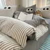 Juego de Cama de Algodón Lavado de Cuatro Piezas para Todas las Estaciones, Funda de Edredón para Dormitorio de Estudiante, Juego de Cama Individual de Tres Piezas