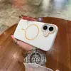 Adecuado para iPhone16Promax Funda Dura Simple Ultra-delgada Sensación de Piel Mate Funda Protectora Magnética para Apple 15