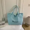 Shuai Mijia 2026 Nuevo Bolso Tote Casual Ligero de Gran Capacidad con Estampado de Letras de Estilo Coreano Bolso de Hombro Moderno