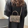 Bolsa de Hombro Cruzada Versátil Estilo Retro de Nicho Estampado de Leopardo Moda de Tendencia Europea y Americana Nueva Verano 2025