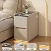 Mesa de cabeceira inteligente ultrafina, luxo leve minimalista moderno, com chave, multifuncional, pequeno armário de cabeceira de madeira maciça para uso doméstico, sem necessidade de instalação